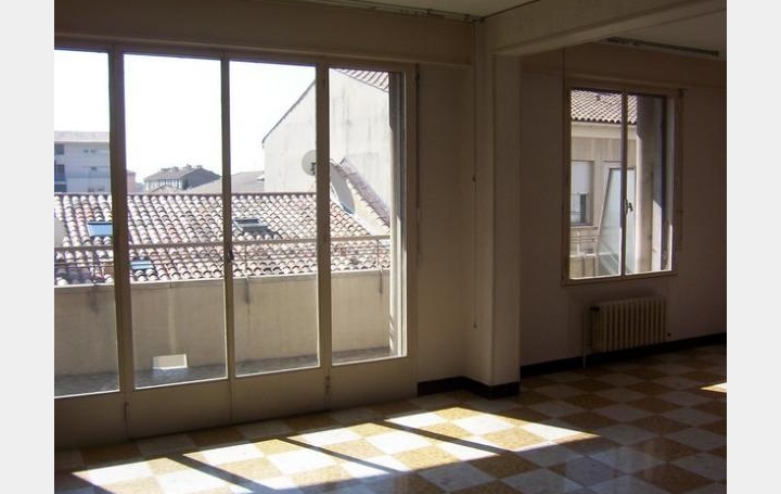 Annonces QUERCYBLANC : Appartement | NIMES (30000) | 90 m2 | 128 000 € 